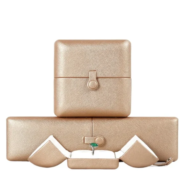 High-end Brushed Leather Gold Folio Jewelry Packaging Jewelry Box Suitable for Rings Necklaces Earrings Jewelry Sets