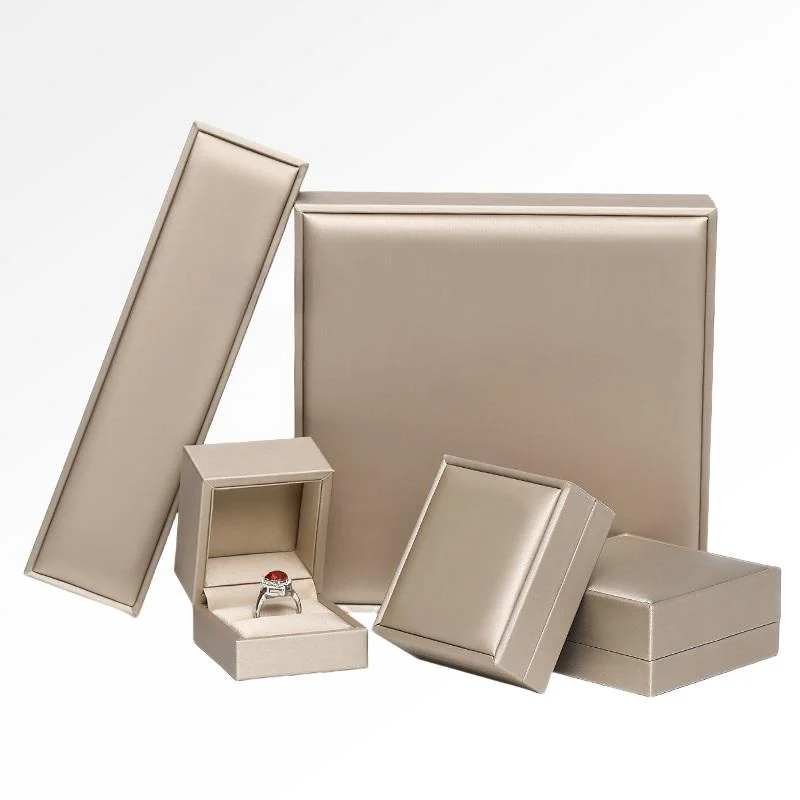 Wholesale Low MOQ Jewelry Set Box Custom Logo Luxury Gift PU Leather Jewelry Box