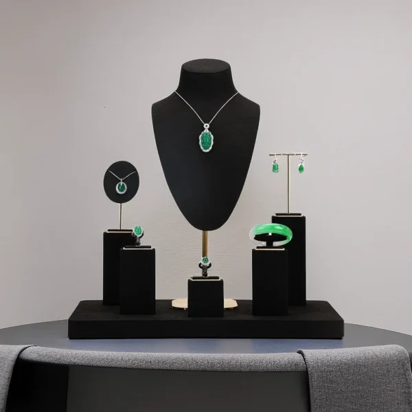 Custom Black PU Leather  Ring Pendant Earring Bracelet and Necklace Display Stand Jewelry Display Set