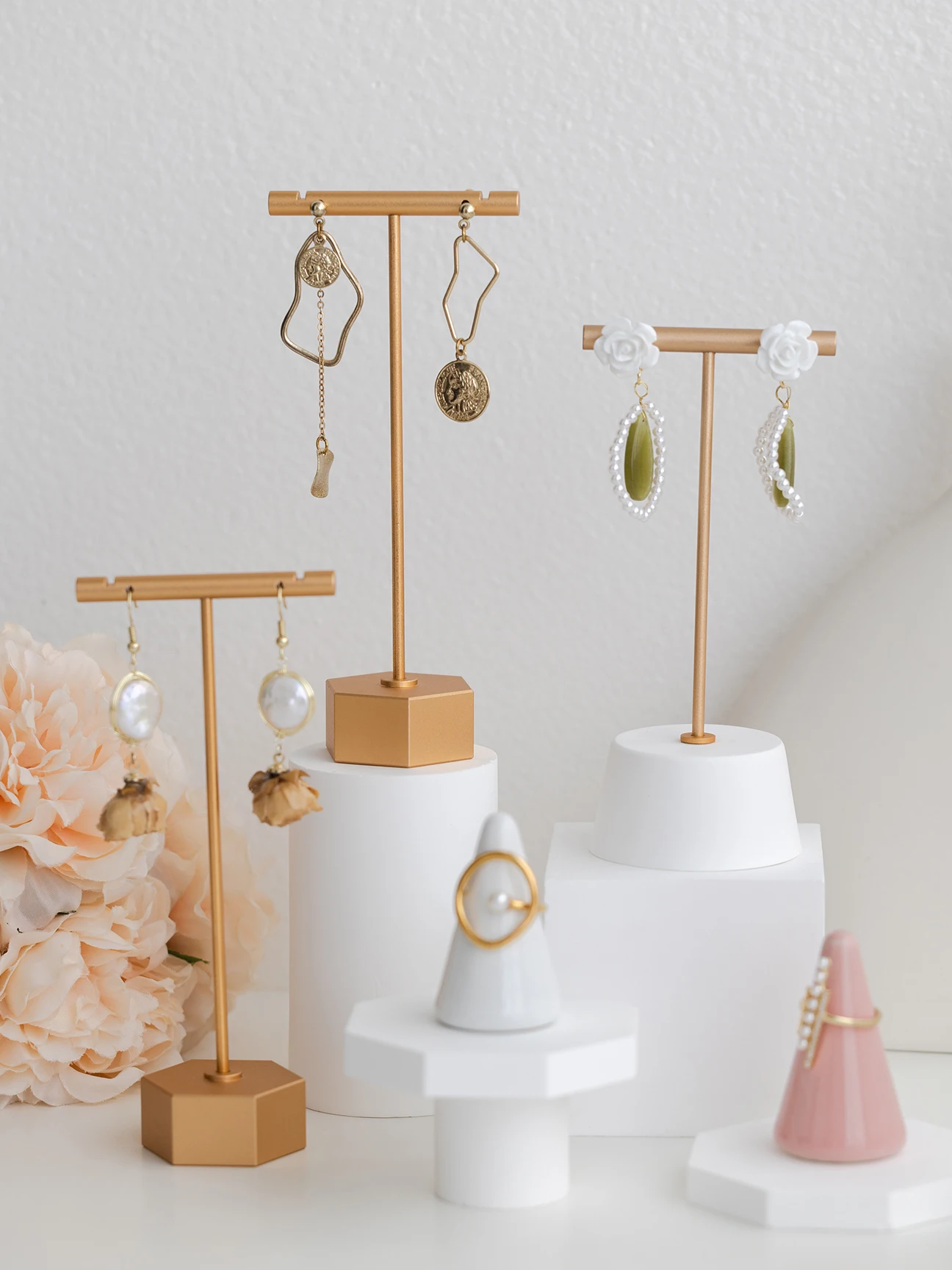 Earring Rack Display Stand Gypsum Metal Ear Jewelry Storage Shelf Jewelry Display Stand - Image 3