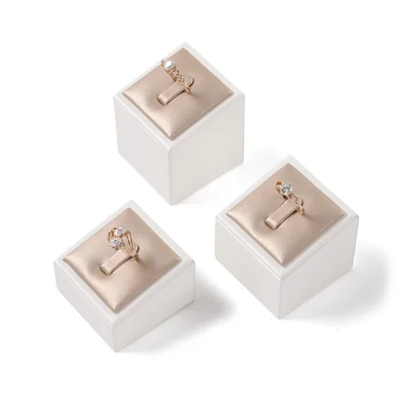 Ring Display Rack Display Ornament Rack Jewelry Tray Jewelry Display Props - Image 5