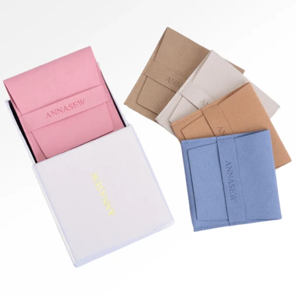 Luxury Microfiber Envelope Flap Bag with Custom Logo Exclusive Jewelry Packaging for Rings Earrings Bracelets